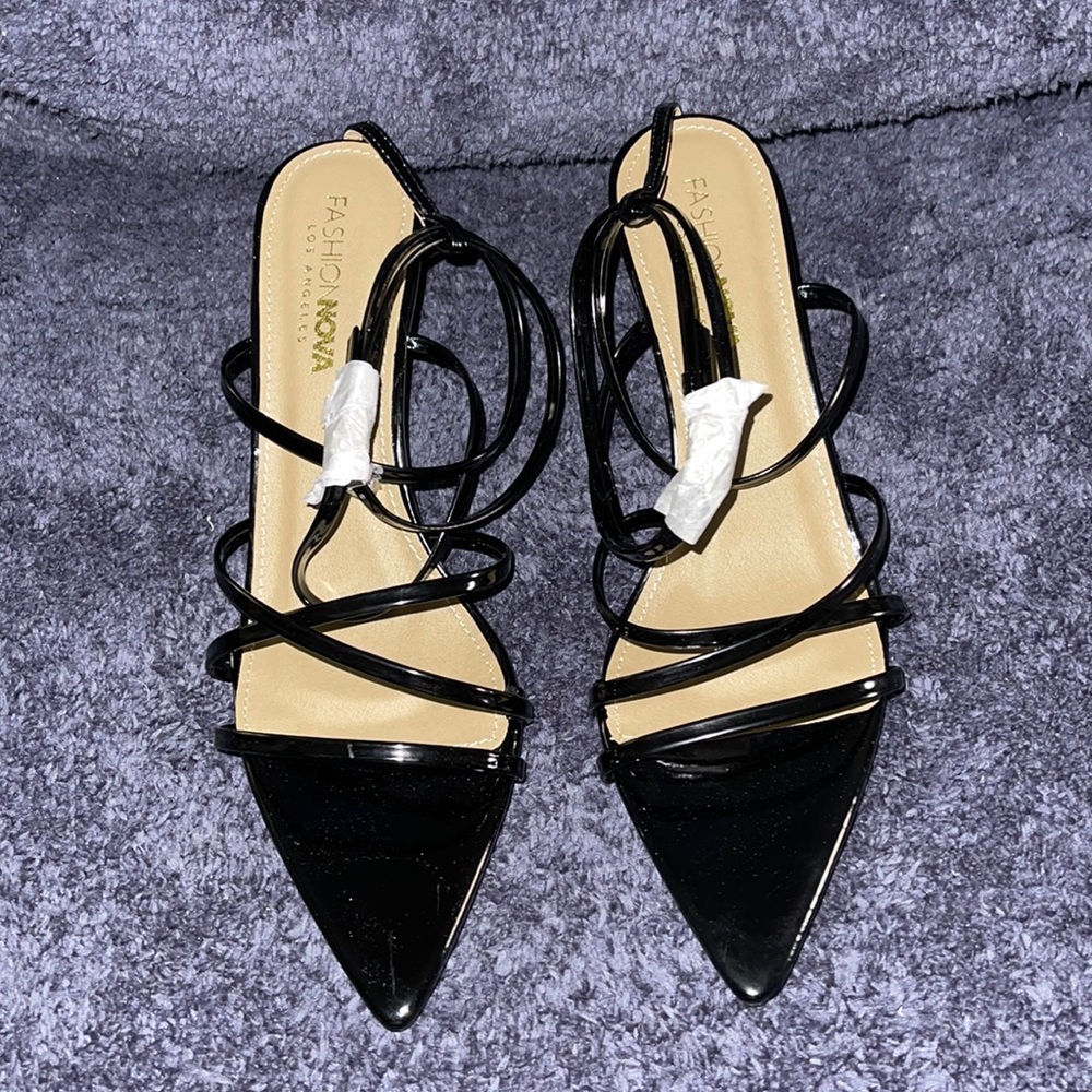 Black strapped short heel sandal- Brand New